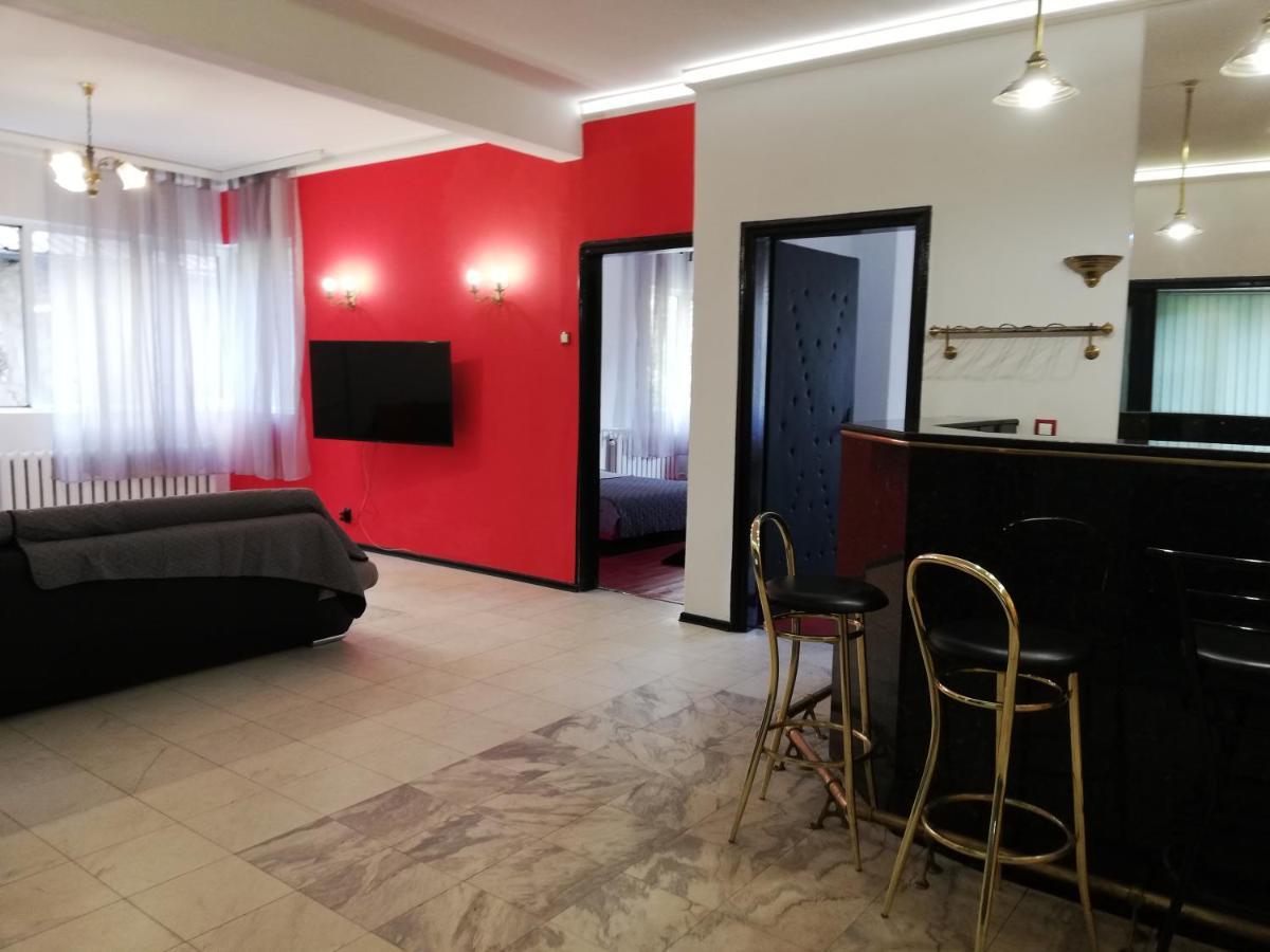 Top Center Cozy And Spacious Apartment صوفيا المظهر الخارجي الصورة